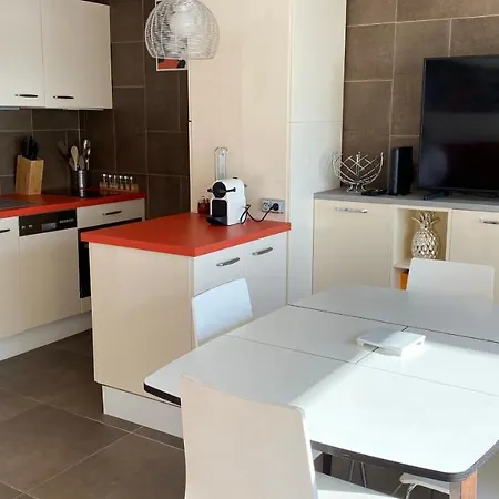 Superbe Vue Et Piscine Apartmán