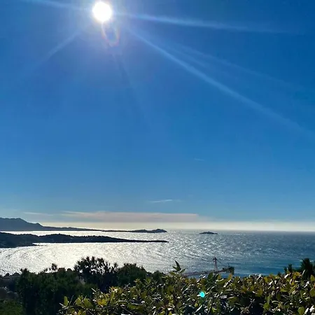 Superbe Vue Et Piscine Apartment