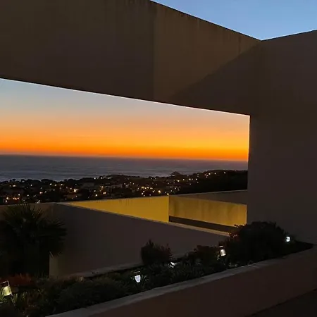 Superbe Vue Et Piscine * Bandol