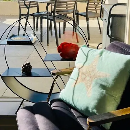 Superbe Vue Et Piscine